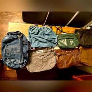 Women’s Purse Lot Carry all tote bundle seven bags/ purses/ totes!